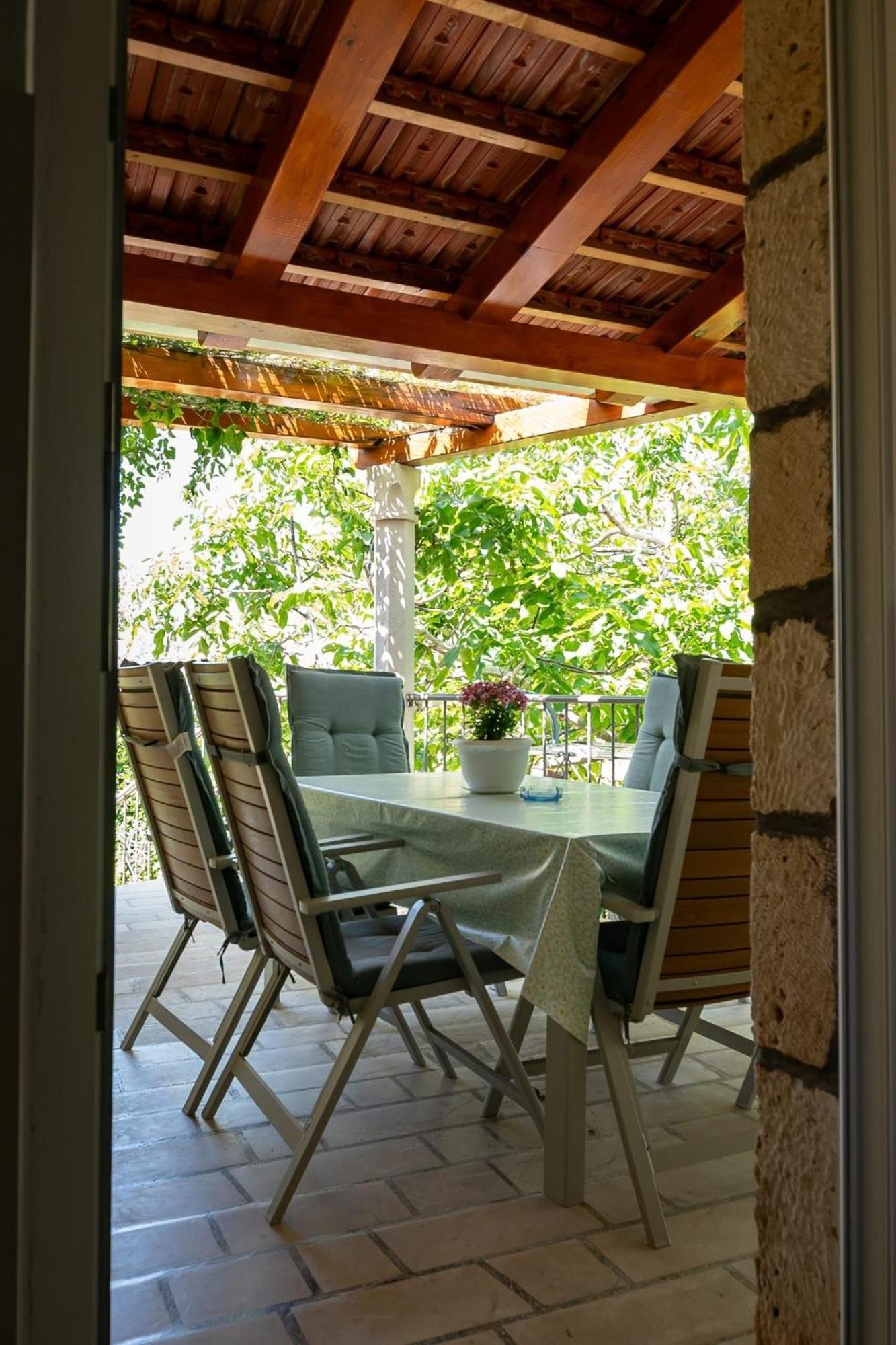 Apartments Kaja Postira Εξωτερικό φωτογραφία