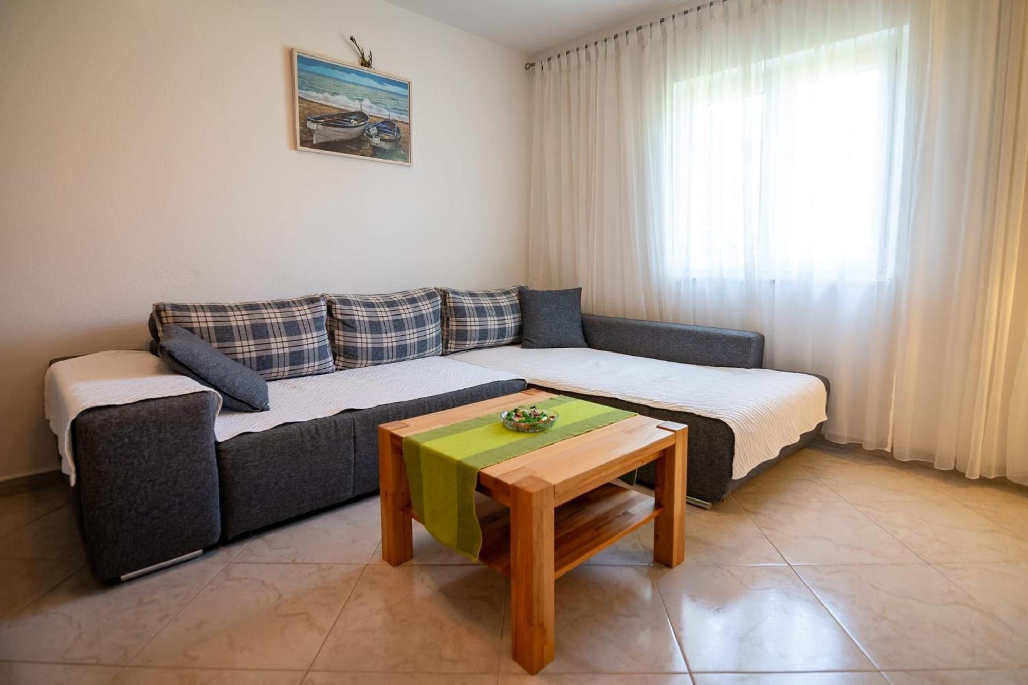 Apartments Kaja Postira Εξωτερικό φωτογραφία